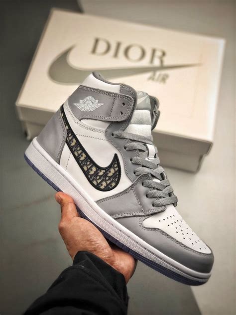 prix de jordan dior|nike Dior jordan price.